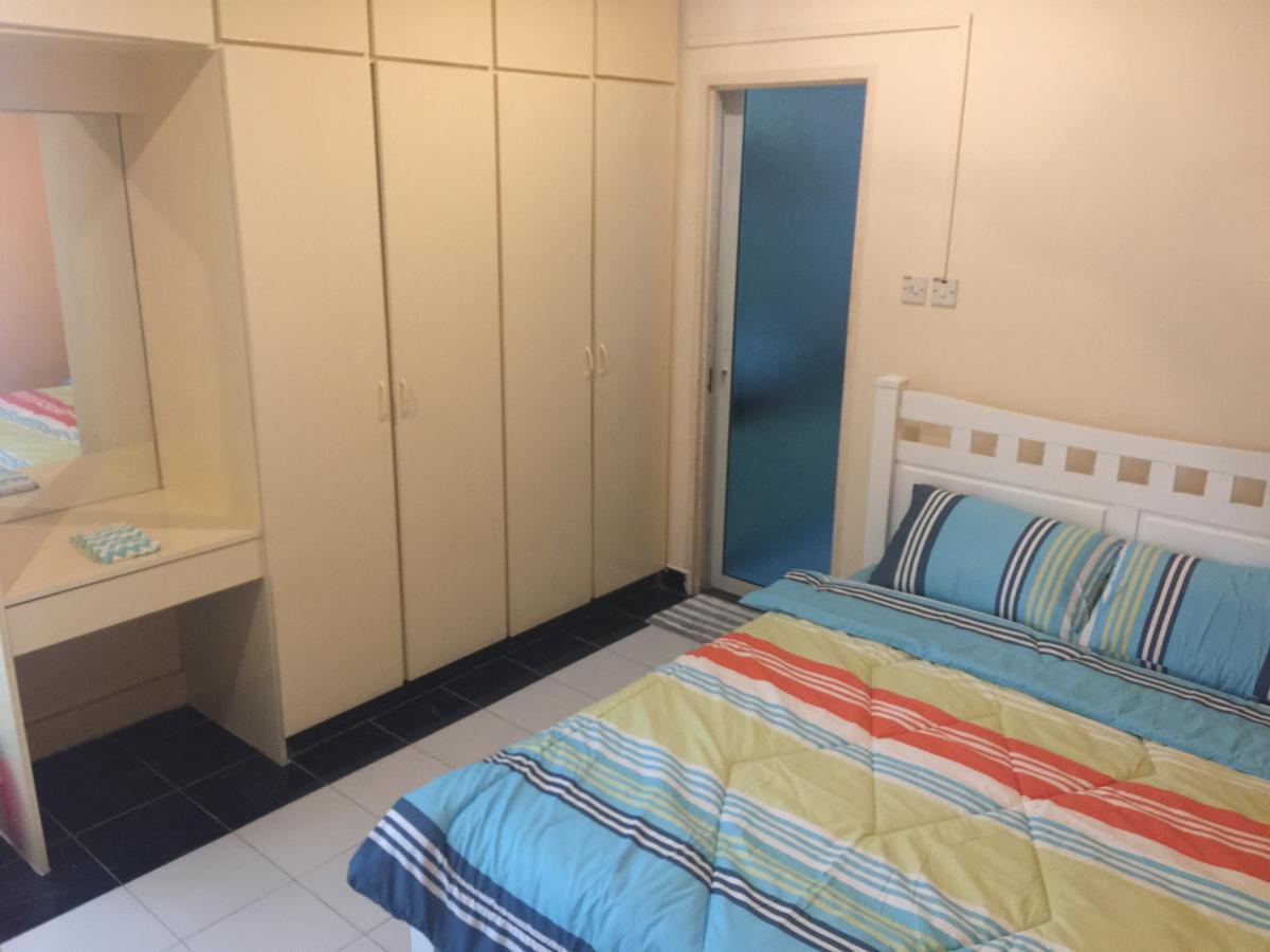 Chung cư 77 m² 3 phòng ngủ, 2 phòng tắm riêng ở Kianggeh Bandar Seri Begawan Ngoại thất bức ảnh